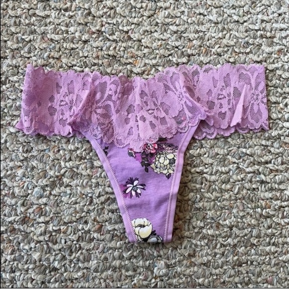 FINAL SALE! Victoria’s Secret lace waist cotton thong panties - Picture 5 of 7